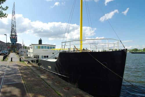 Magnificent houseboat with a stunning view!, Amsterdam (photo 3)