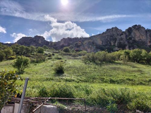 Bed and breakfast. Alquiler de vacaciones 2 habitaciones y pl. Baja chambre d'hôte Vizcantar