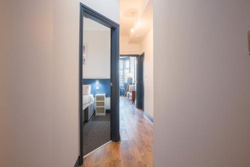Blackpool Lodge Apartments - image 9