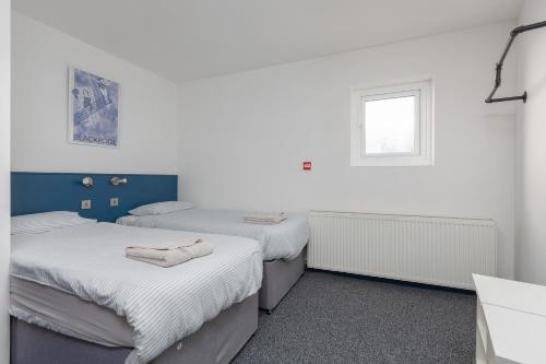 Blackpool Lodge Apartments - image 2