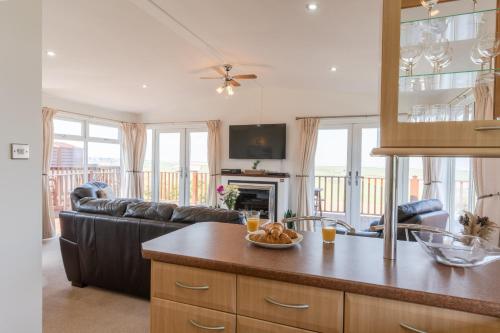 共用Lounge/電視區, Finest Retreats - Serendipity Lodge in 聖約翰