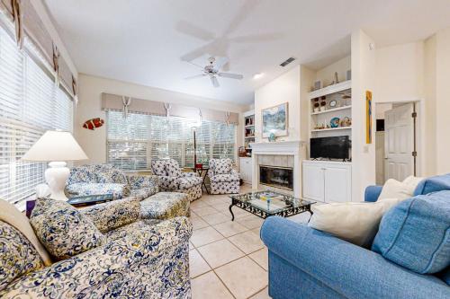 4954 Summer Beach Blvd in Fernandina Beach, USA