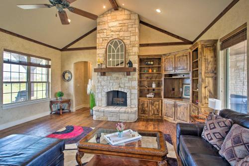 Pilot Point Home with Patio Less Than 3 Mi to Texas Tulips in Pilot Point, USA