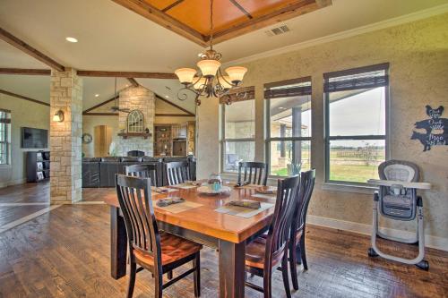 Pilot Point Home with Patio Less Than 3 Mi to Texas Tulips in Pilot Point, USA
