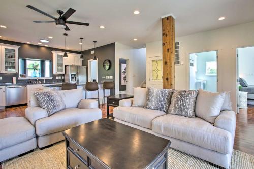 Waveland Abode with Patio, Walk to Beach! in Waveland, USA