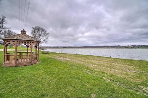 Cozy Lake Geneva Retreat with Year-Round Views!