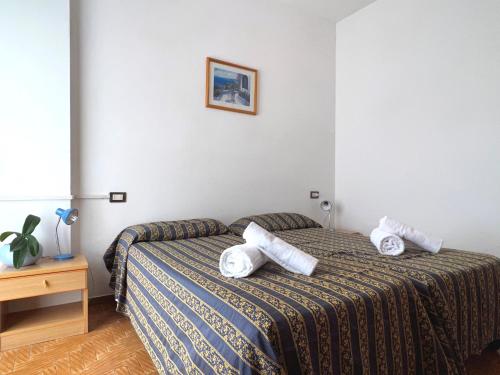 Camera doppia o twin, superior, vista sul lago