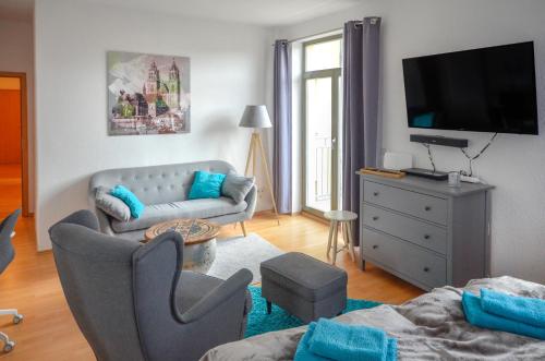 SweetHome - ruhig - große Küche, Balkon, Stellplatz, WiFi, Magdeburg (Foto 4)