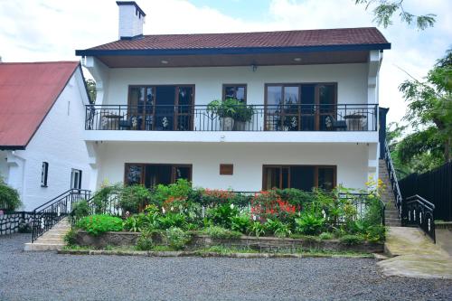 Udvendig, ARAUCARIA RESIDENCE in Gisenyi