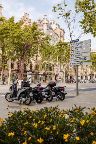 Sonder Paseo de Gracia - stay in Barcelona, ES