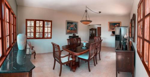 Comoditats, Villa paloma in Constanza