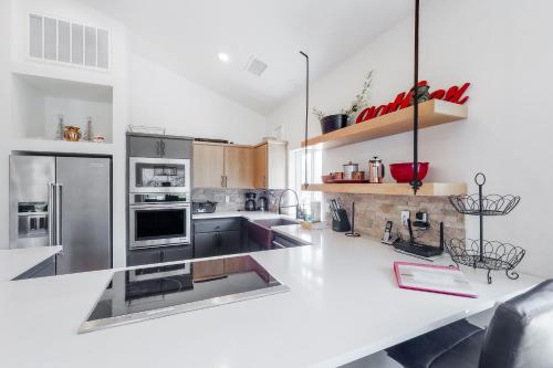 Yosemite Sandy River Retreat Yosemite Sandy River Retreat