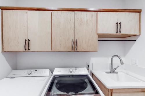 Yosemite Sandy River Retreat Yosemite Sandy River Retreat