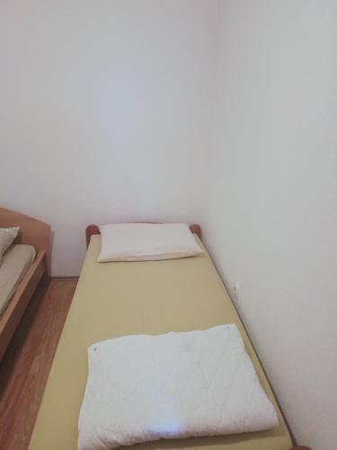 Apartment with Sea View image 5