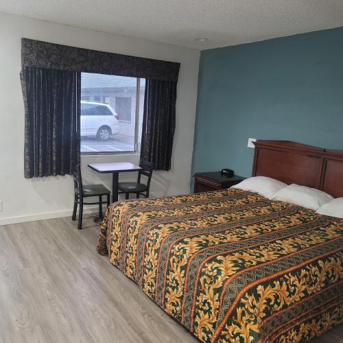 Economy inn in Corning (CA)