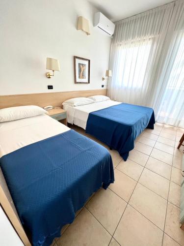 Hotel B&B Montecarlo in Milano Marittima