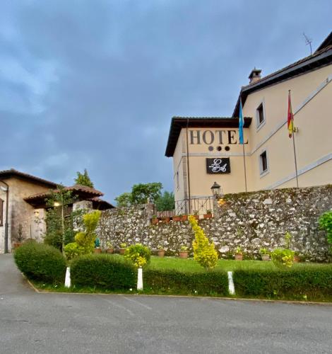 Hotel La Arquera in Llanes