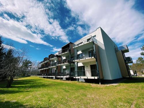 Tampilan eksterior, Albatross Mini - 2 Room Seaside Air-conditioned Apartment with Balcony in Engure