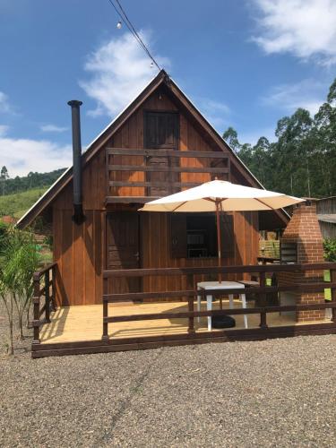 2 bedrooms, 4 beds
