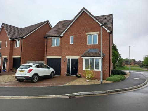 4 bedroom home with free parking and internet. gîte à louer Stert Point