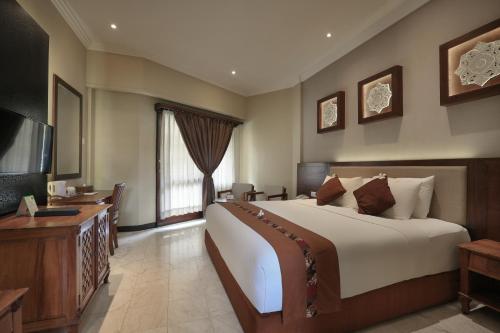 Superior Double or Twin Room image 2