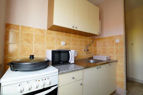 Apartment Lile - comfortable 3 bedroom apartment