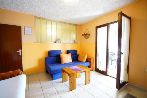 Apartment Lile - comfortable 3 bedroom apartment