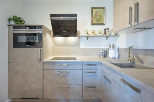 Apartment - Ground Floor image 10