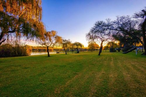 Riverside Rhapsody, Vaal River, Vanderbijlpark