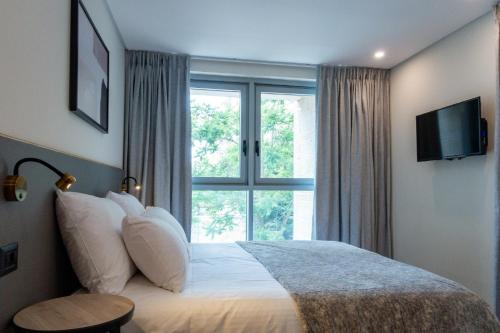 Urbanic Hotel Room Type - Standard Double Room