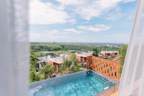 Sky View Luxury Pool Villa - SHA