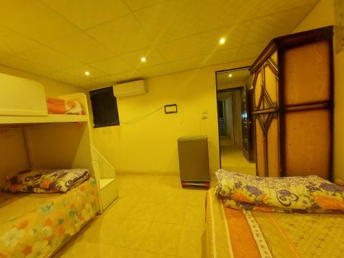 Toman Pyramids hotel – Cairo, NY