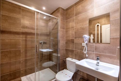 Hotel Svět - image 2
