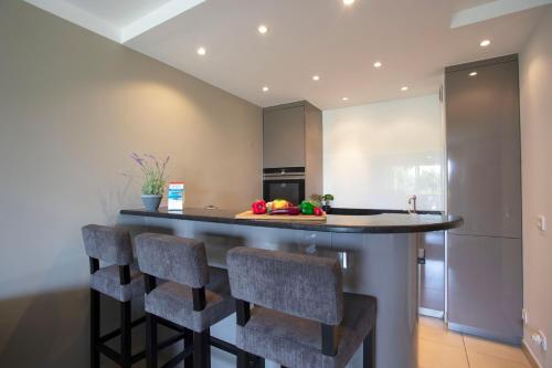 DOMAINE DES ROSES AP4222 by Riviera Holiday Homes - image 12