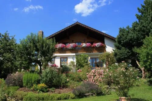 Apartment-Ferienwohnung Penzkofer in Zandt, Deutschland