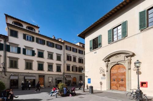 Via Ricasoli apartment, next to Accademia