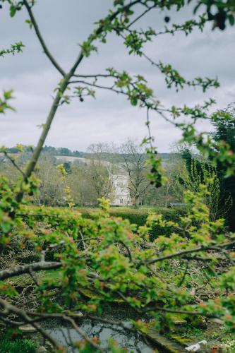 Traditional 18th Century Farmhouse in Streatley