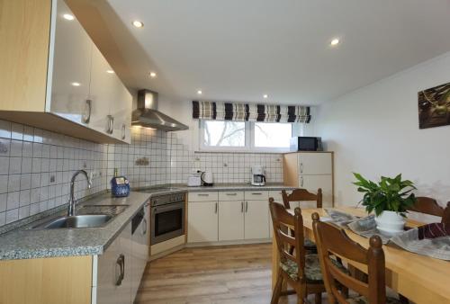 virtuve, Ferienwohnung Hockertz in Habscheid