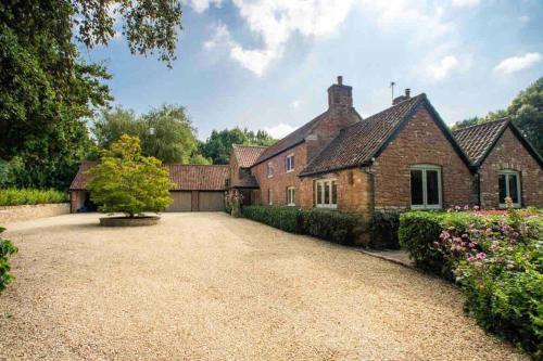 Stunning Country Farm House between Bristol & Bath