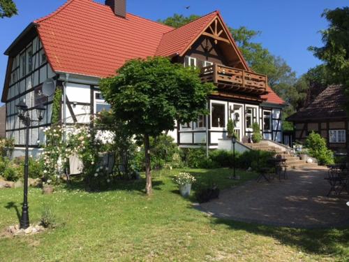 Ferienwohnung Adolfshof OG in Nüchel, Deutschland