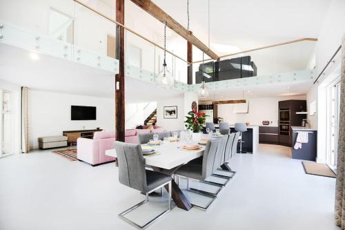 The Pole Barn - Stunning, High Spec Barn Conversion gîte à louer Felton