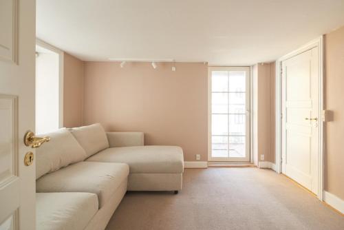 Stylish Apartment with Balcony in the heart of Copenhagen - main image