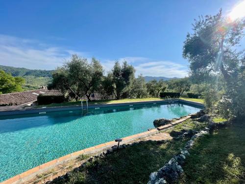  ALTIDO Country 2 BR Villa with Olive Garden and Pool in Monsagrati