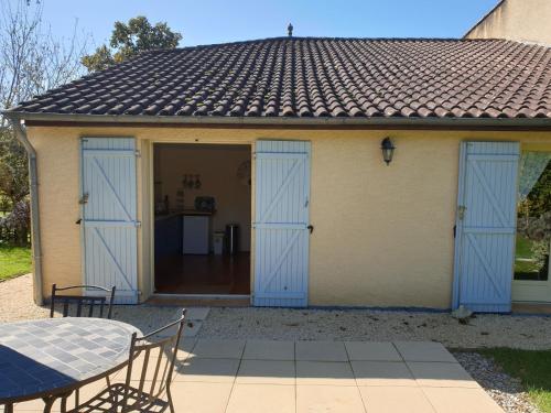 Chez Louis Gites - Les Crécerelles cottage Fumel