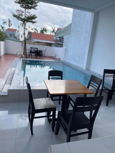 Moon house villa