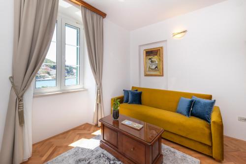 Heritage Hotel Tisno - image 3
