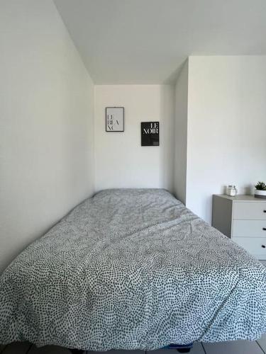 Le Studio 36 à Nîmes, Wifi, Balcon