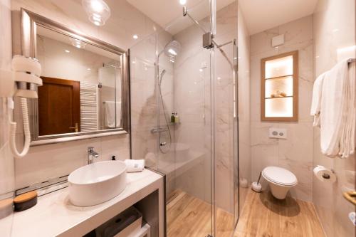 Heritage Hotel Tisno - image 4