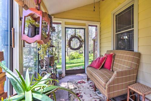 Dreamy Homestead Escape: Patio, Ranch On-Site in Lake Tansi (TN)