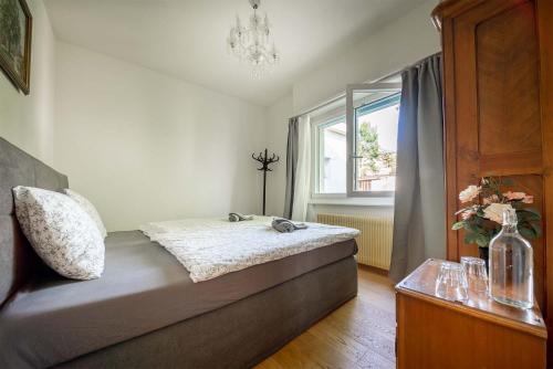  Rooms in Splendid Apartment with Parking-Stunning Lake View in Montreux